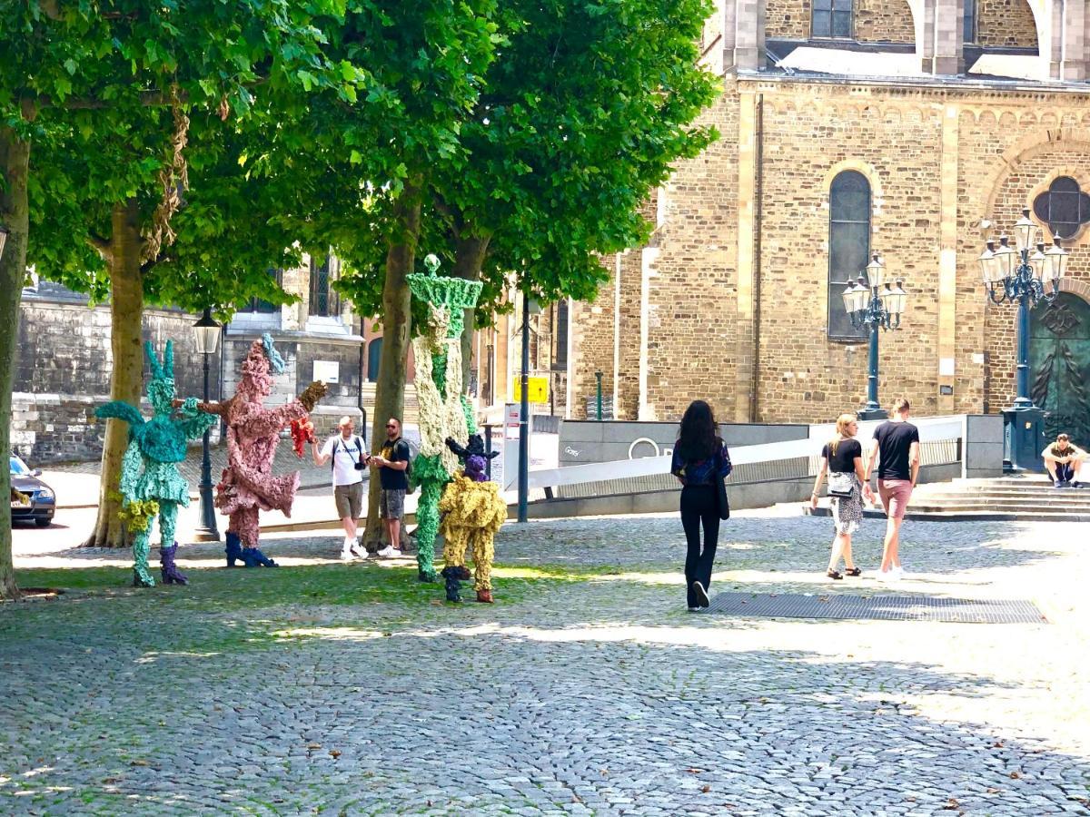 Accademia00 Panzió Maastricht Kültér fotó
